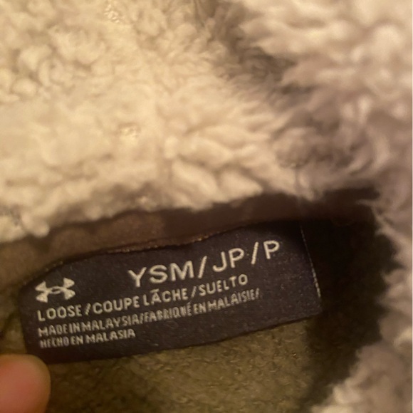 NWOT Under Armour hoodie - Picture 3 of 4